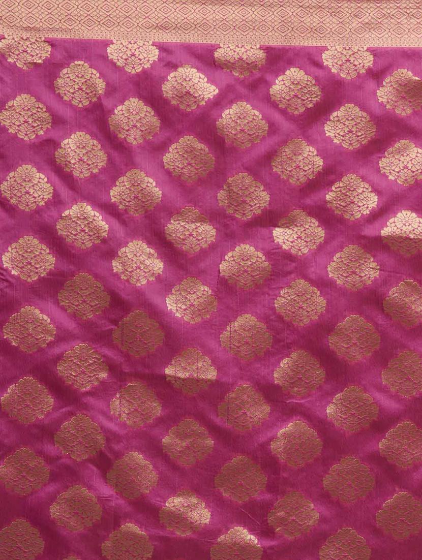 self design banarasi saree with blouse - 17239882 - Zoom Image - 4