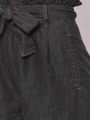 black denim jeans - 17241524 - Standard Image - 5