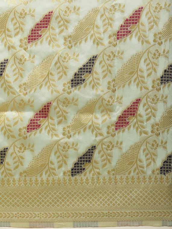 self design banarasi saree with blouse - 17245624 - Zoom Image - 4