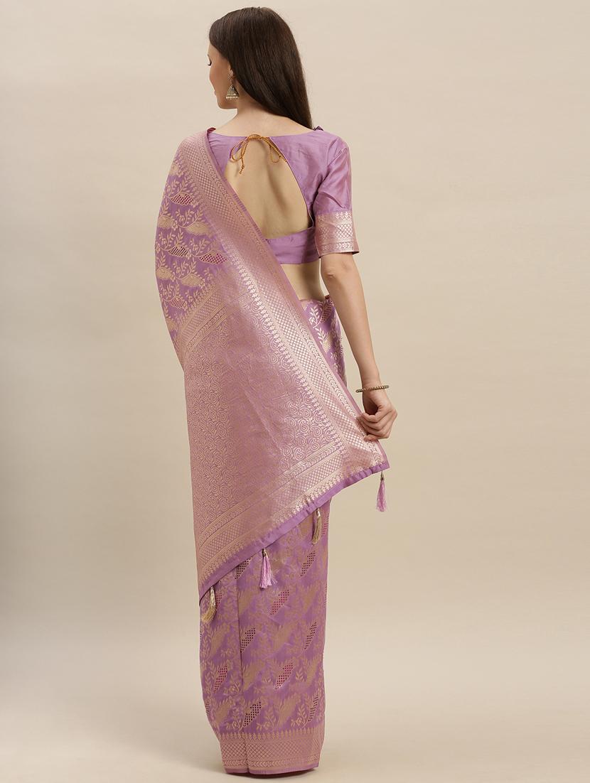 floral banarasi saree with blouse - 17245626 - Zoom Image - 2