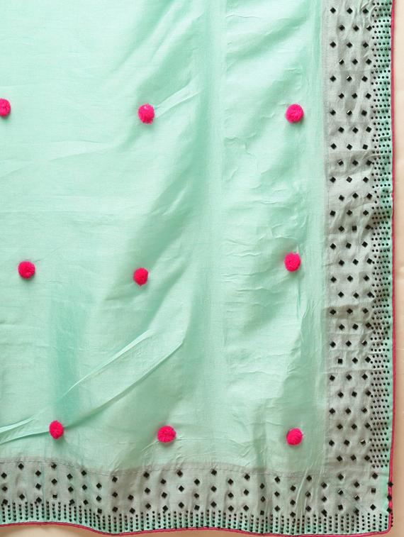 solid banarasi saree with blouse - 17245641 - Zoom Image - 5