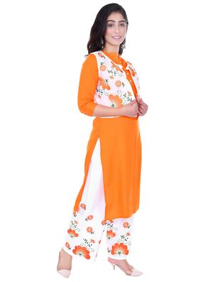 solid kurta palazzo set with embroidered jacket - 17247052 - Standard Image - 2