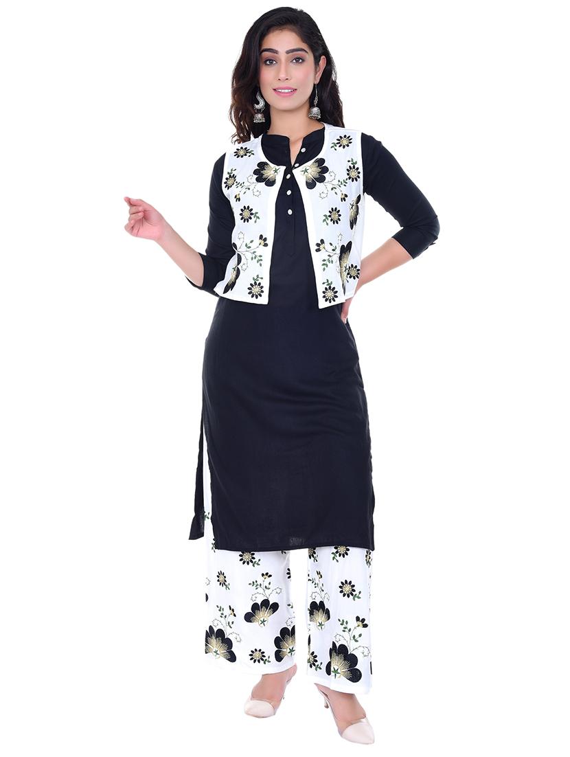 solid kurta palazzo set with embroidered jacket - 17247055 - Zoom Image - 1