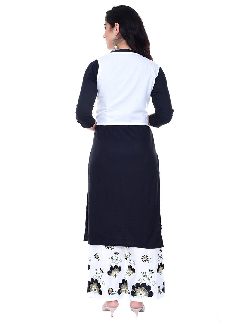 solid kurta palazzo set with embroidered jacket - 17247055 - Zoom Image - 3