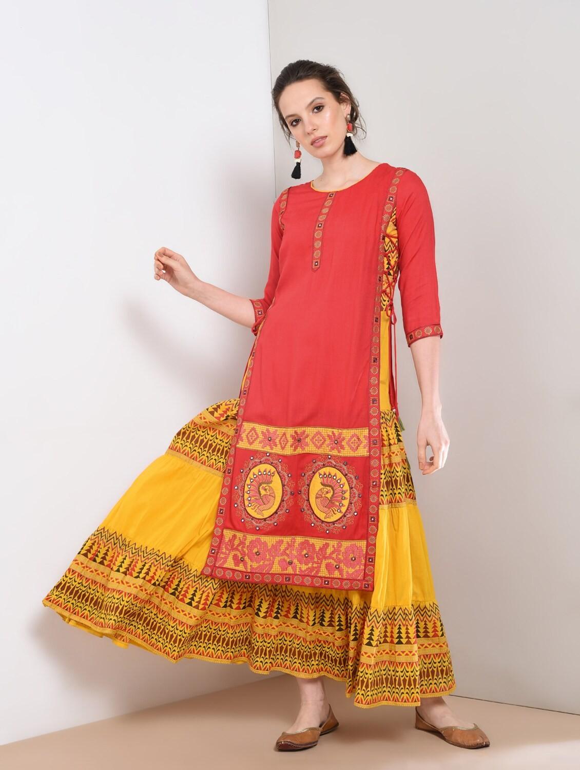 embroidered layered kurta - 17248247 - Zoom Image - 4