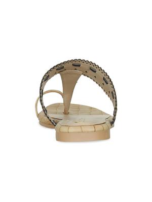 beige leatherette one toe kolhapuris - 17251866 - Standard Image - 3