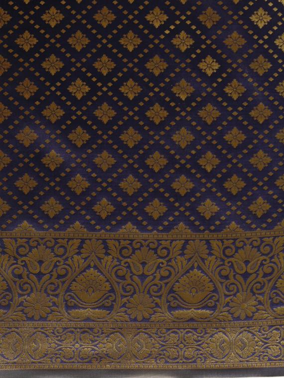 self design banarasi saree with blouse - 17258878 - Zoom Image - 4