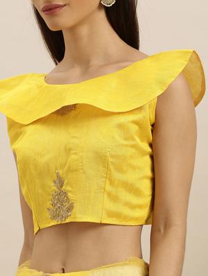 self design embroidered saree with blouse - 17258887 - Standard Image - 3