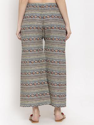 mid rise printed palazzo - 17262065 - Standard Image - 3