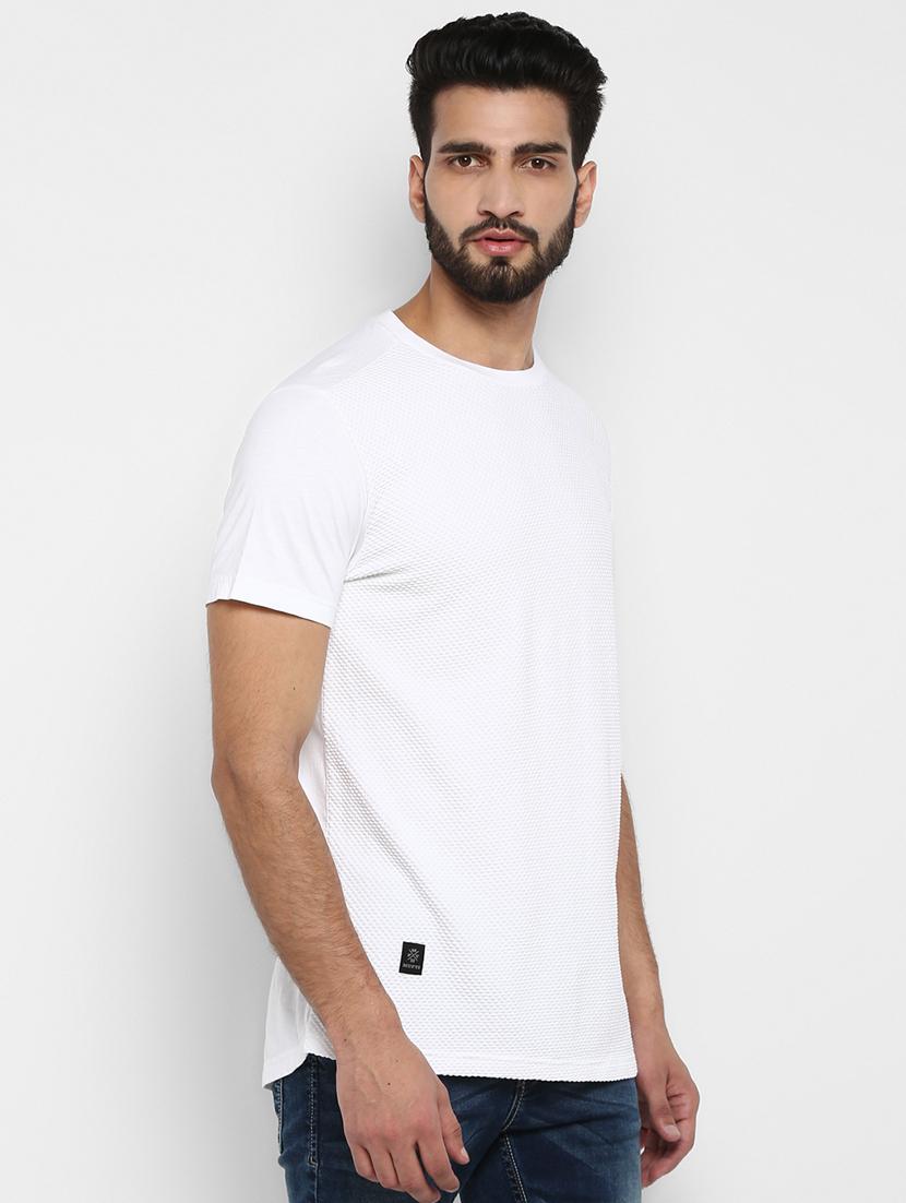 white self design t-shirt - 17264695 - Zoom Image - 2