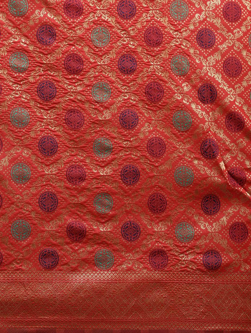 self design banarasi saree with blouse - 17265105 - Zoom Image - 5