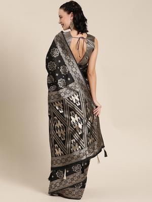 self design banarasi saree with blouse - 17265149 - Standard Image - 2