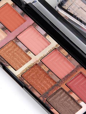 miss rose 8 color eyeshadow - 17266843 - Standard Image - 3