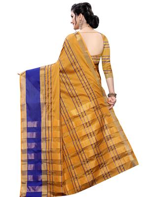 solid banarasi saree with blouse - 17267958 - Standard Image - 2