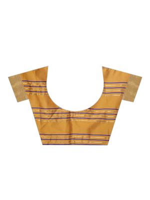solid banarasi saree with blouse - 17267958 - Standard Image - 3