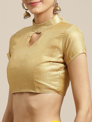 solid woven saree with blouse - 17268588 - Standard Image - 4