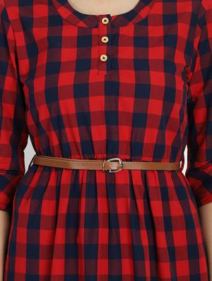 round neck checkered dress - 17268962 - Standard Image - 4