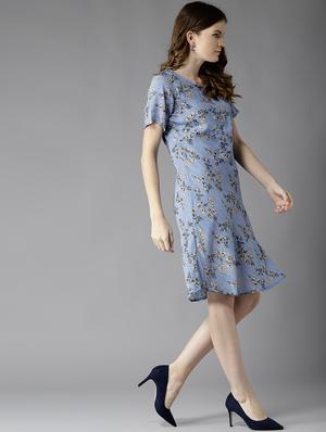 round neck floral dress - 17269325 - Standard Image - 3