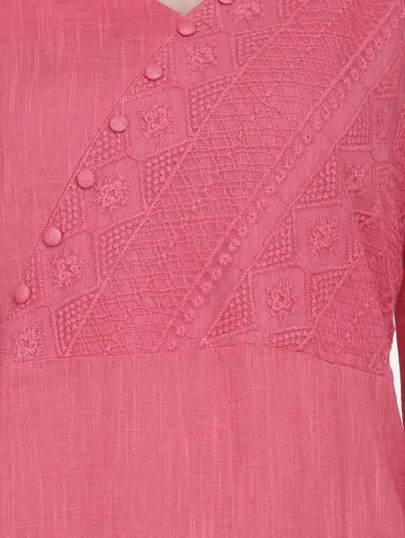 embroidered a-line kurta - 17272492 - Zoom Image - 5