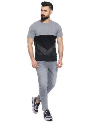 grey color block cut & sew t-shirt - 17273526 - Standard Image - 4