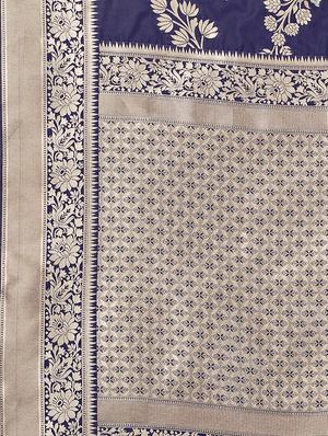 navy silk blend woven saree with blouse - 17274017 - Standard Image - 4