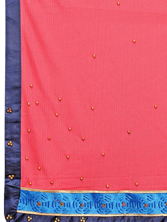 solid embellished bordered saree with blouse - 17274132 - Zoom Image - 4