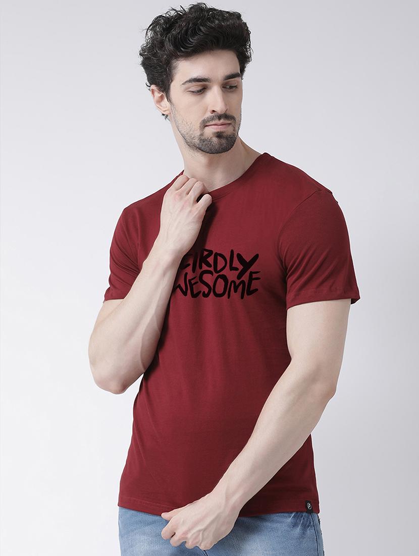 maroon chest print t-shirt