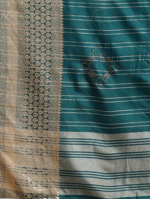 teal plain saree with blouse - 17275697 - Standard Image - 4