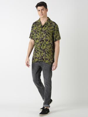 olive green printed casual shirt - 17277676 - Standard Image - 4