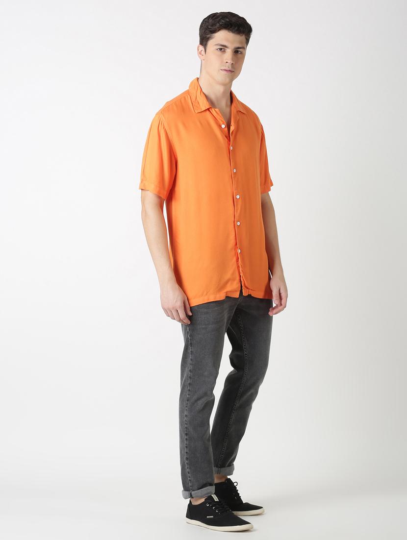 orange solid casual shirt - 17277686 - Zoom Image - 4