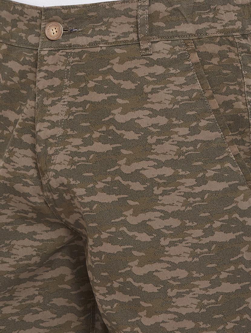 green camouflage bermuda shorts - 17279977 - Zoom Image - 5