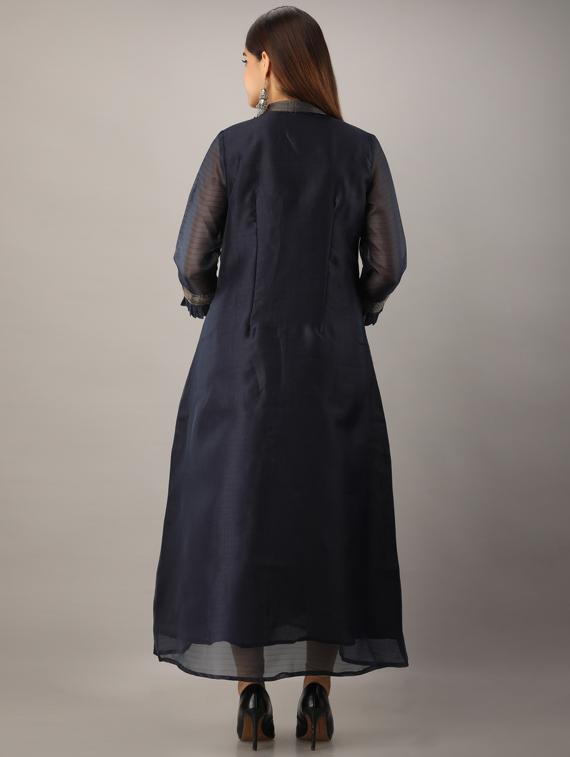 embroidered a-line kurta - 17280782 - Zoom Image - 3