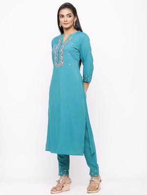 embroidered kurta pant set - 17280819 - Standard Image - 2