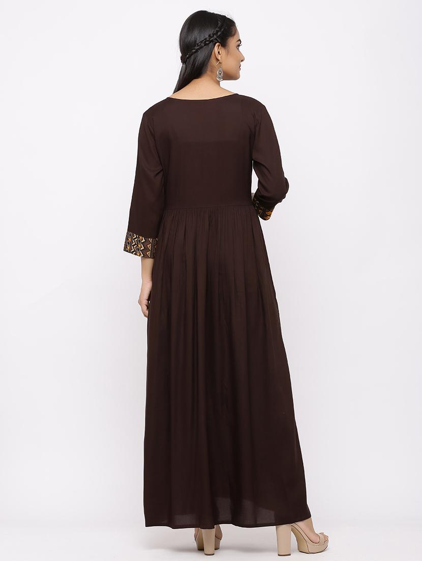 contrast yoke fit & flare ethnic dress - 17280853 - Zoom Image - 3