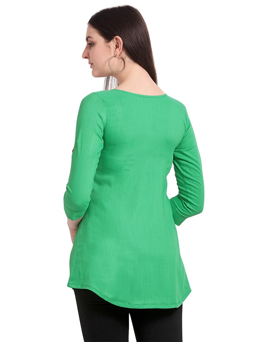 embroidered a-line kurti - 17280897 - Zoom Image - 3