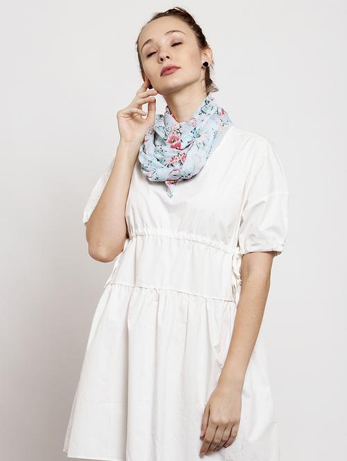 white polyester stole - 17282052 - Standard Image - 1