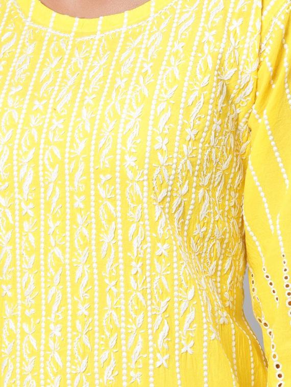 chikankari straight kurta - 17286084 - Zoom Image - 4