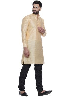 yellow jacquard silk blend long kurta - 17287478 - Standard Image - 3