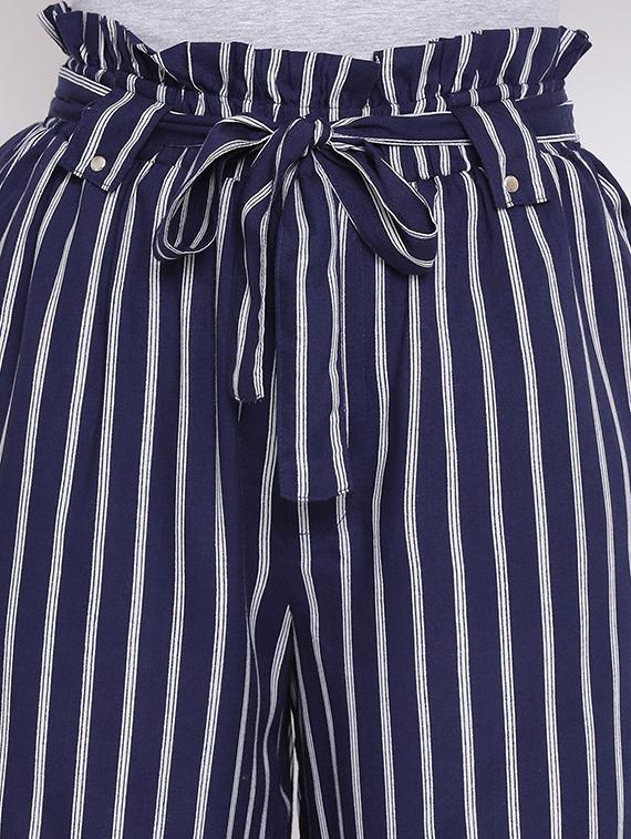 tie front regular short - 17288468 - Zoom Image - 5