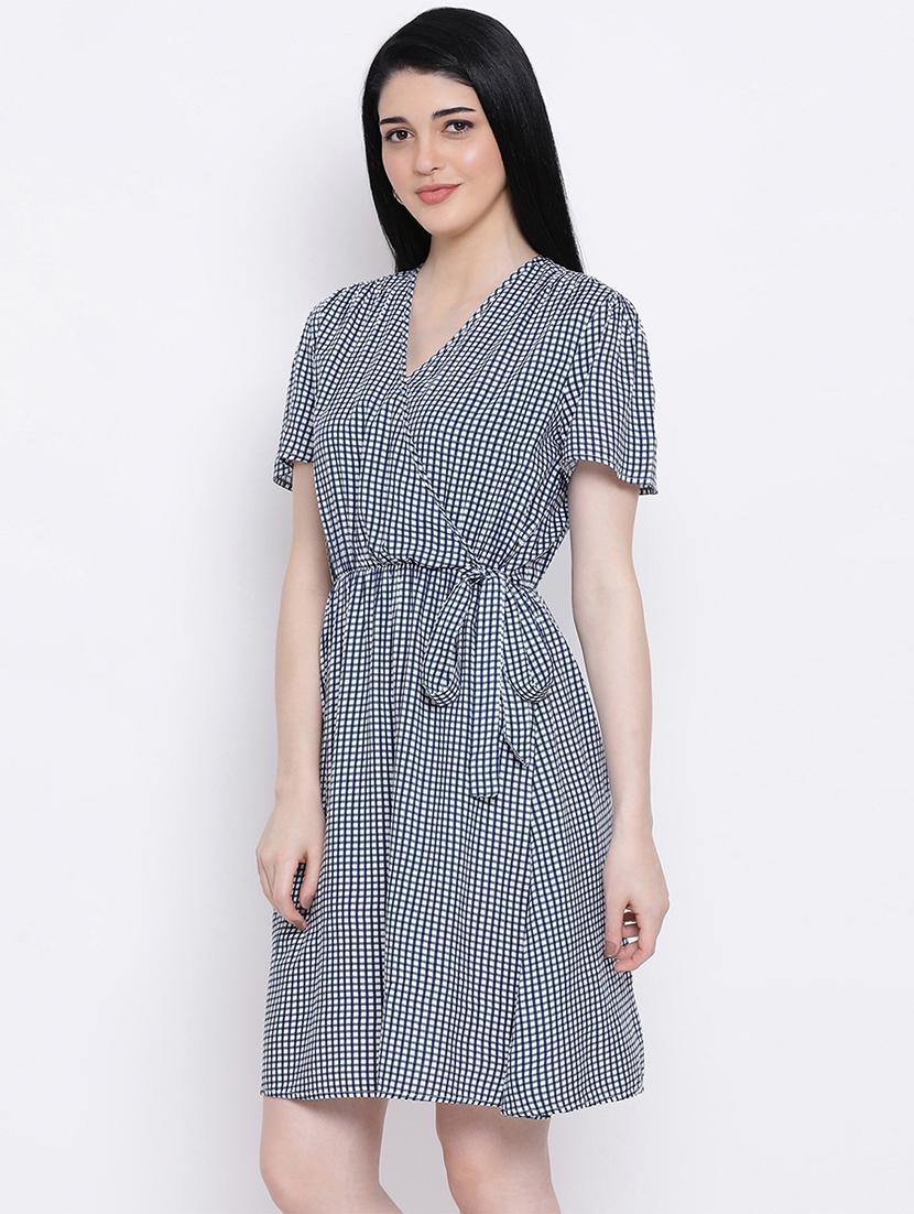 overlap neck checkered a-line dress - 17288482 - Zoom Image - 2