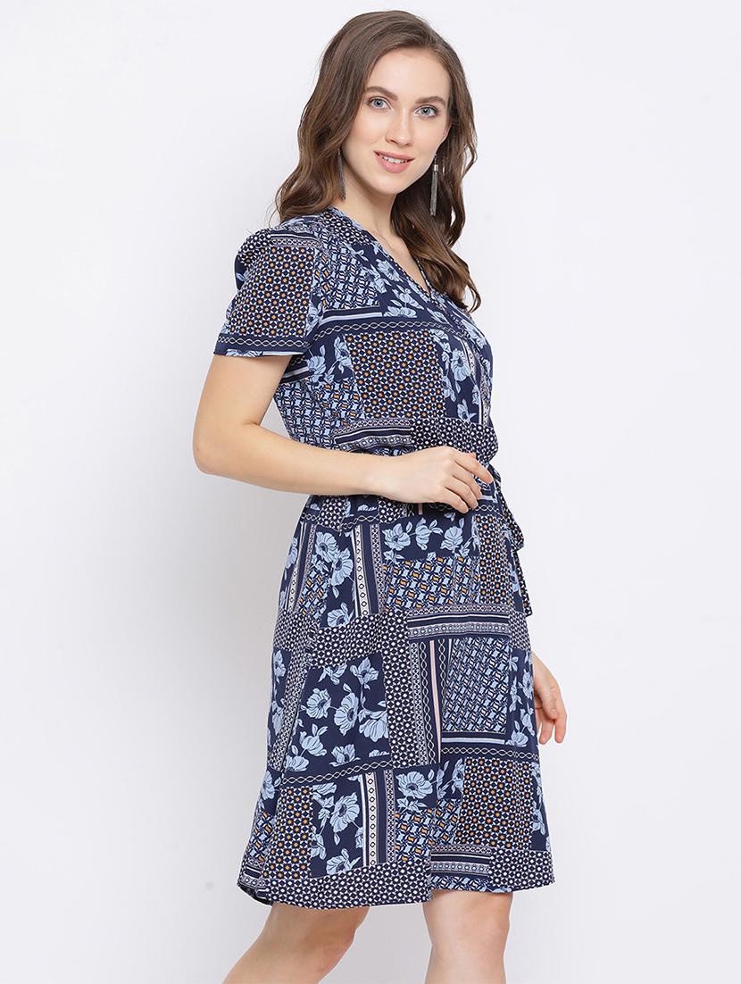 overlap neck a-line dress - 17288485 - Zoom Image - 2