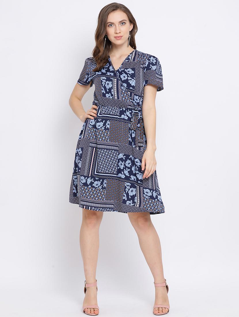 overlap neck a-line dress - 17288485 - Zoom Image - 4