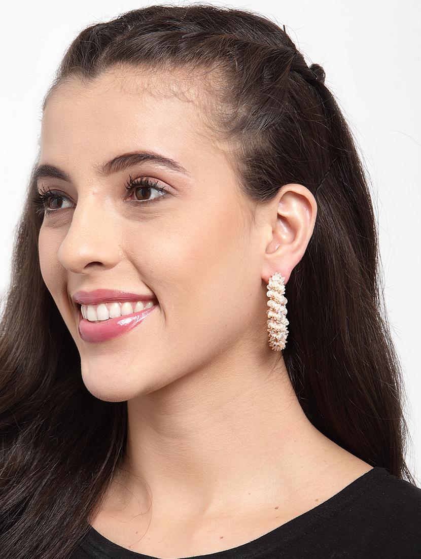 beige metal drop earring - 17289356 - Zoom Image - 4