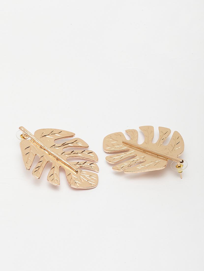 gold metal drop earring - 17289374 - Zoom Image - 3