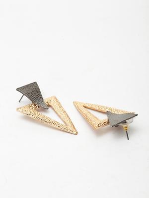 gold metal drop earring - 17289377 - Standard Image - 3