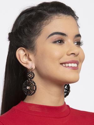 black metal drop earring - 17289396 - Standard Image - 4