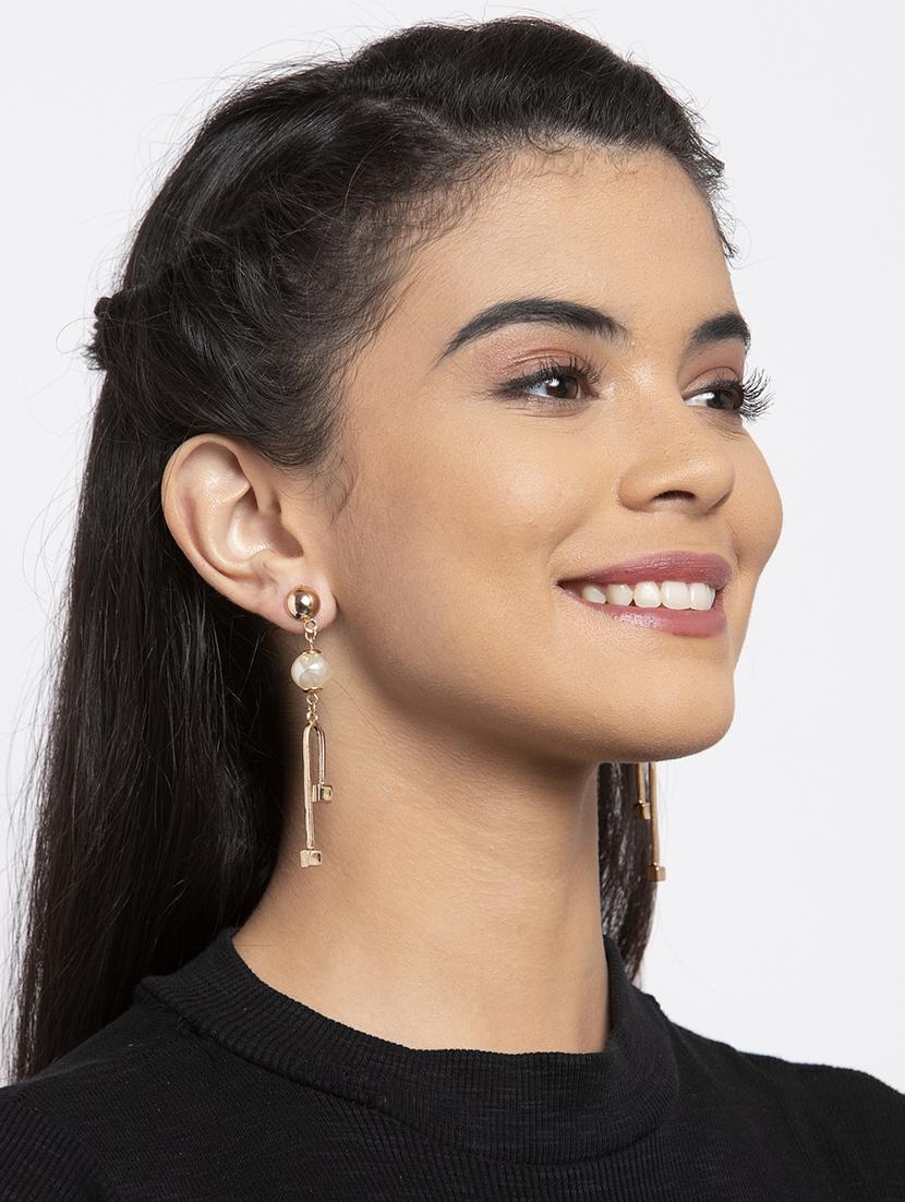 white metal drop earring - 17289397 - Zoom Image - 4