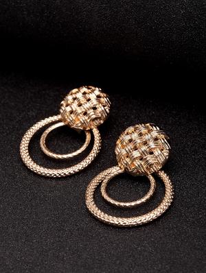 gold metal drop earring - 17289416 - Standard Image - 3