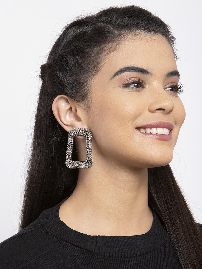 grey metal drop earring - 17289432 - Zoom Image - 4