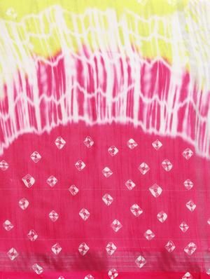 bandhani printed saree with blouse - 17289990 - Standard Image - 6